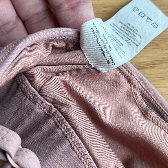 ALO Dusty Rose Yoga Sports Bra/Intimates - Picture 7 of 8